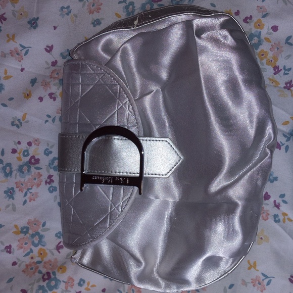 Dior Cosmetic Bag - Picture 1 of 6